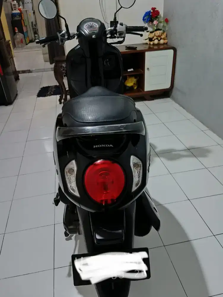 Dijual Scoopy 21