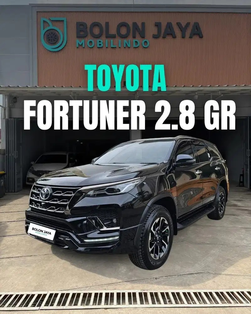 Fortuner GR Black Edition 2023