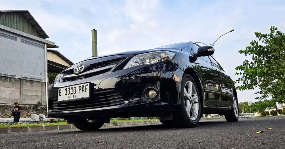 Toyota Corolla Altis 2013 Bensin