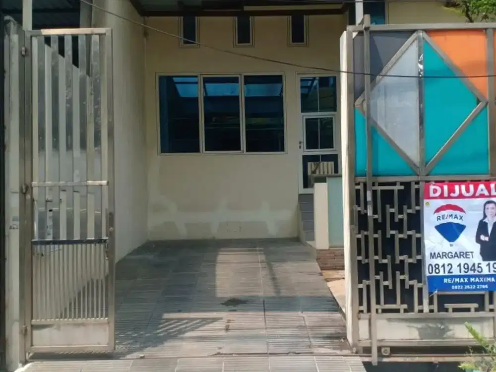 DIJUAL RUMAH 3 LANTAI DALAM KOMPLEK DI DURI KEPA JAKARTA BARAT