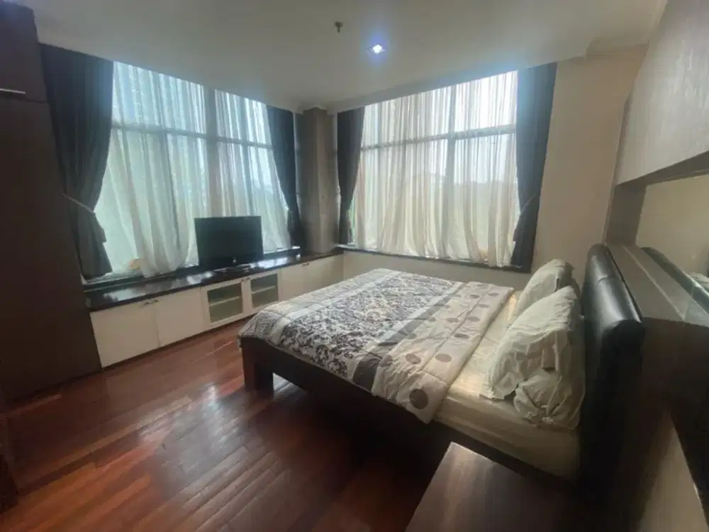 spesialis apartement hamptons park 3 bed private lift