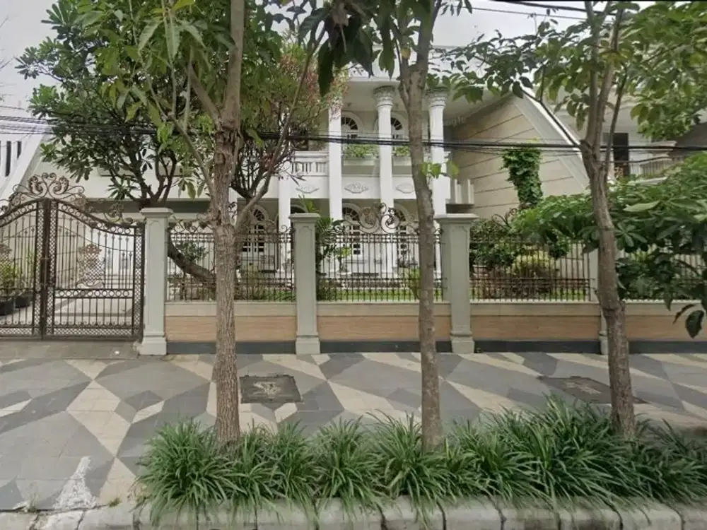 Rumah Mewah Siap Huni 0 Jalan Raya Dharmahusada Indah