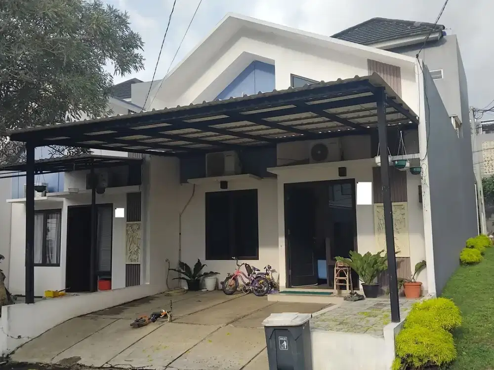 Rumah Hook Terawat 12 Menit ke Living Plaza Pamulang Siap KPR J-32556