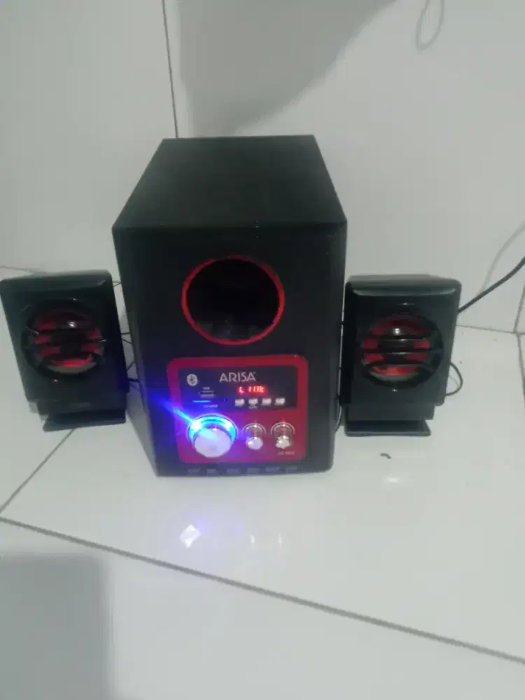 Jual speaker aktif arisa..kondisi oke..jarang dipake..bluetoth..