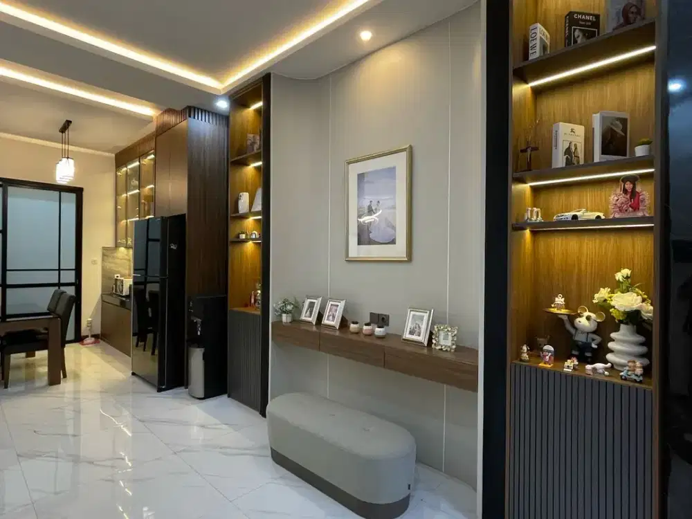 WTS RUMAH BAGUS DI LIPPO KARAWACI TANGERANG