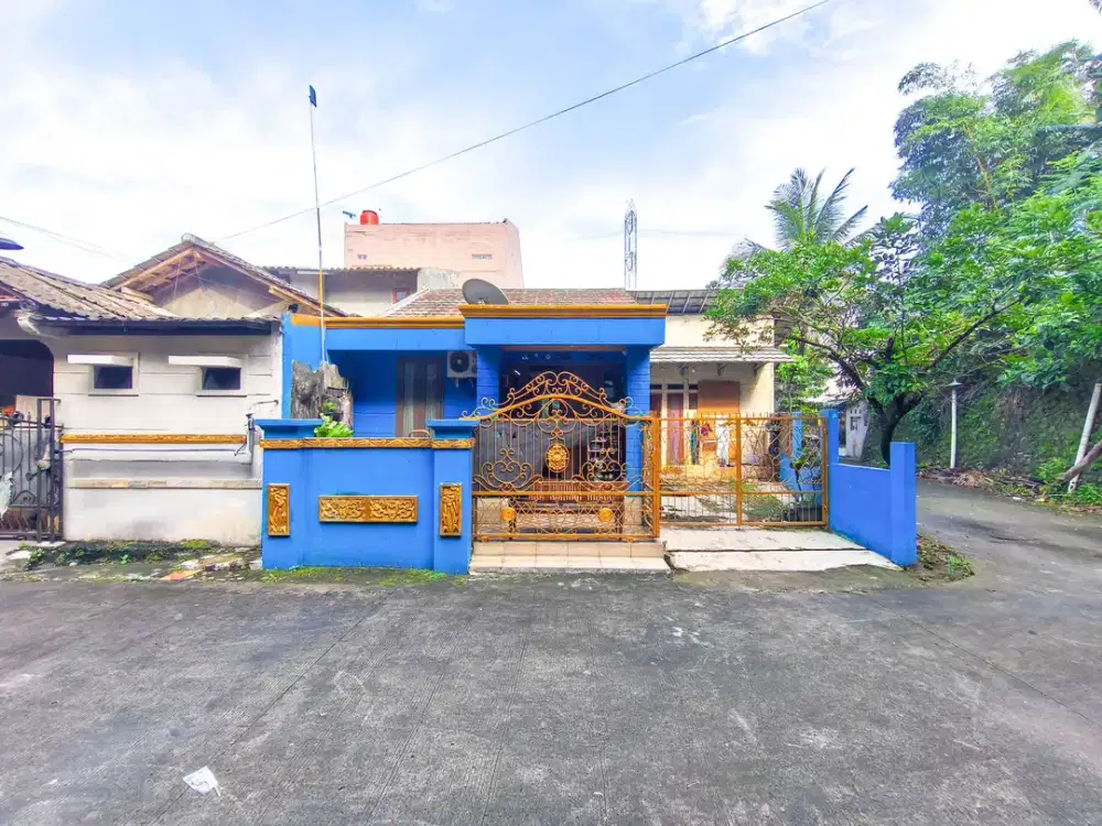 Rumah LT 93 Hook 15 Menit ke Terminal Pondok Cabe Hadap Timur J-34504