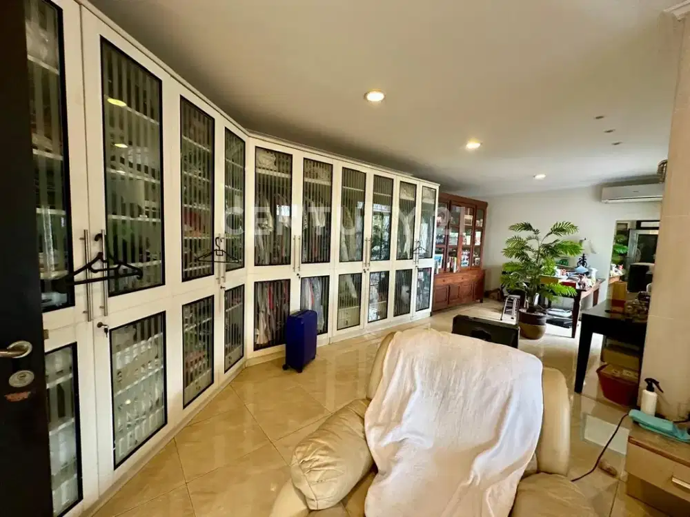 RUMAH HOOK FULL FURNISHED LANGSUNG HUNI DI DURI PERMAI