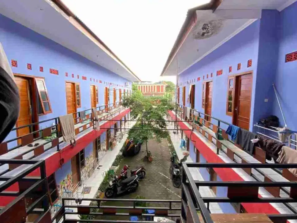 rumah kost 44 kamar tidur lingkungan kampus UTY