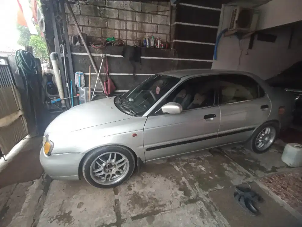 Suzuki Baleno DX1.5 AT THN 2000