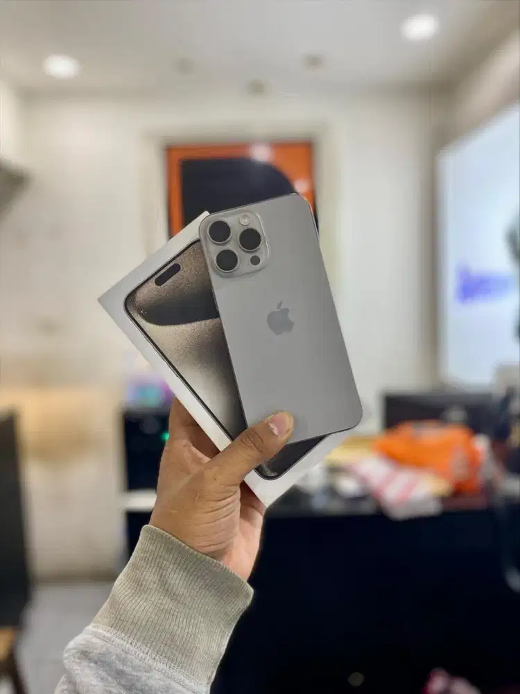 iPhone 15 Pro Max 256GB iBox Resmi Natural