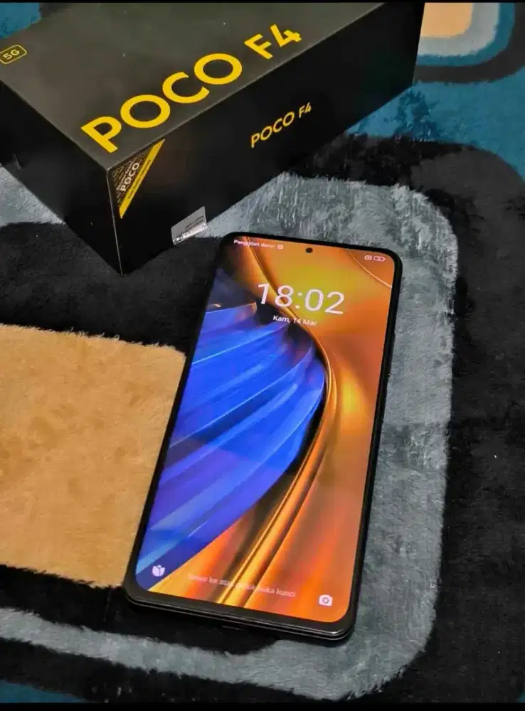 Poco F4 5G 8/256 Fullset Mulus Rawatan