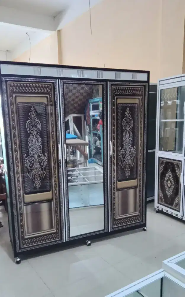 Lemari pakaian almanium ,2 rak & 1 hanger