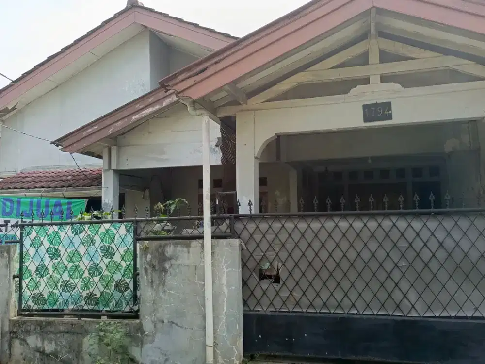 Rumah Luas Strategis 7 Menit ke Stasiun Sudimara Dibantu KPR J-34574