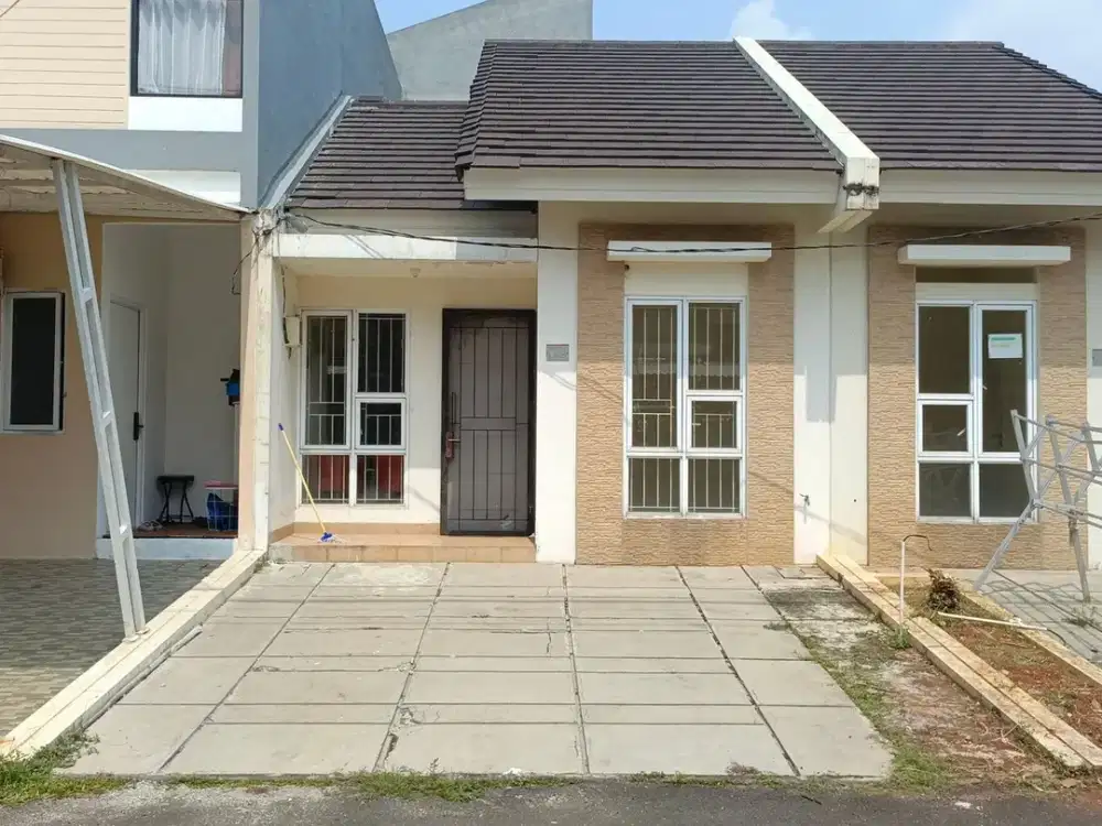 Rumah 2 KT Siap Huni 9 Menit ke RS Hermina Serpong Hadap Utara J-36096