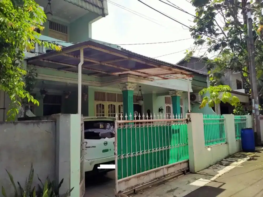 Rumah Strategis 7 Mnt ke RS Sari Asih Ciputat LT 160 Siap Huni J-35587