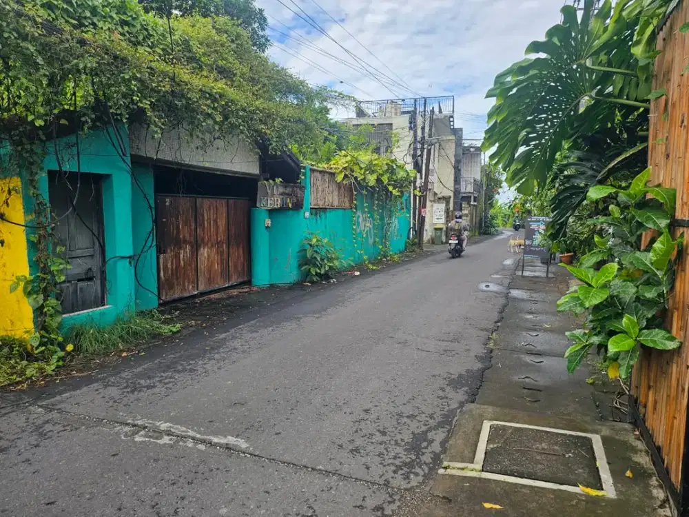 FREEHOLD   Dijual tanah premium lokasi petitenget seminyak Lingkungan villa/hotel/restoran