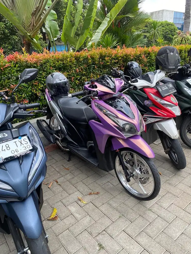 VARIO KZR tahun 2013 type iss