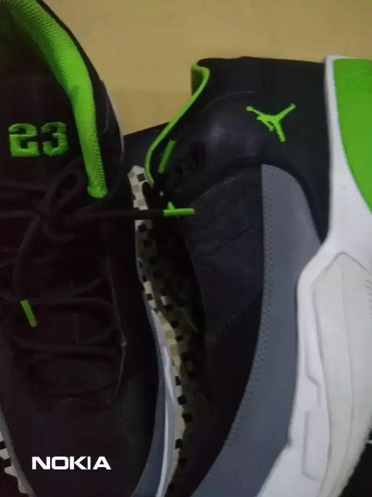 Sepatu Nike Air Gress