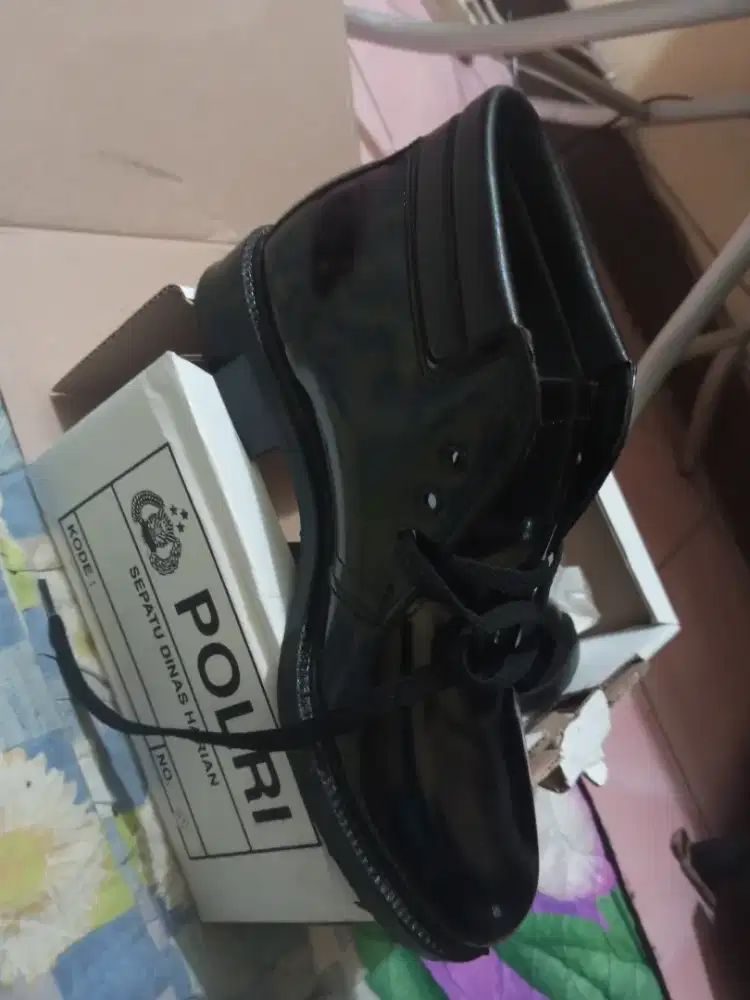Sepatu PDH kulit jatah TNI/Polri