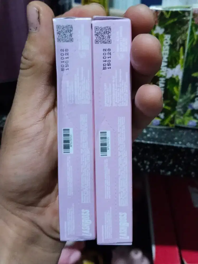 Lash boss ( serum penumbuh rambut & penumbuh bulu mata+alis )