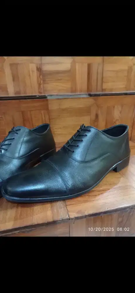 Dijual sepatu formal ori