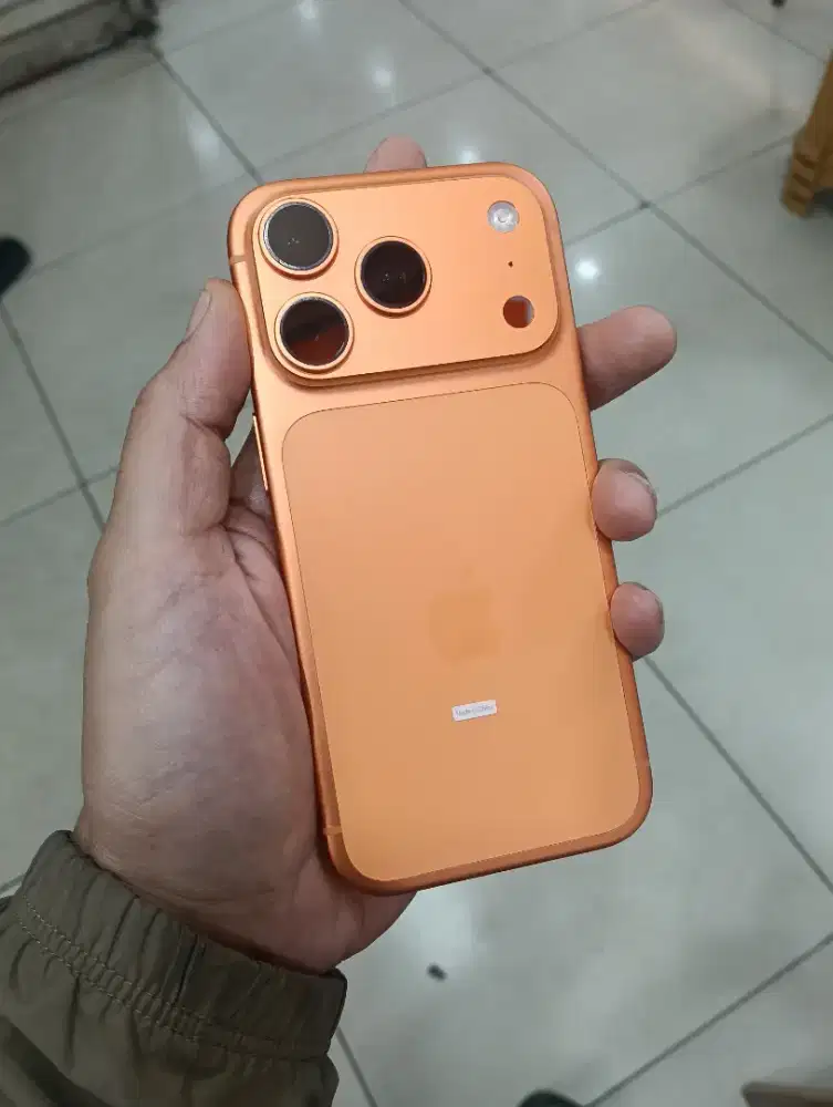 Iphone 17 pro 256 ibox resmi se Indonesia bh 100%kondisi like New