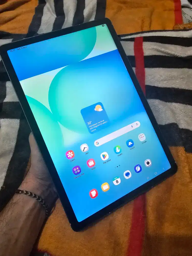 Samsung TAB S10 fe wifi olny resmi sein 5G
Ram 8 rom 128 NOMINUS bs tt