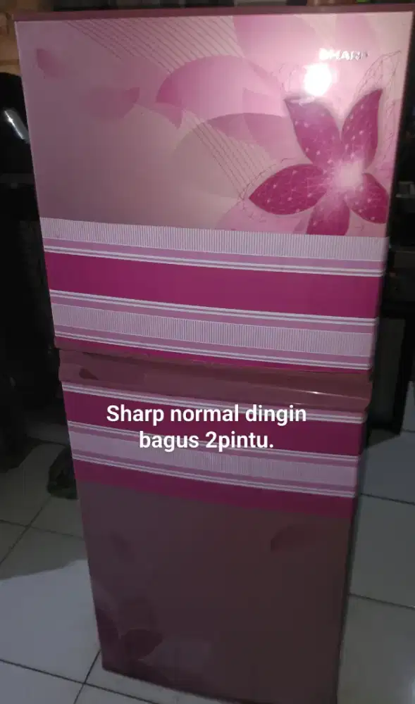 Kulkas keluarga normal dingin bagus Sharp inverter
