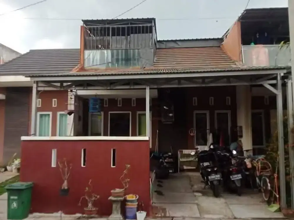 Rumah 2 Lt Strategis dekat  Mall Ciputra Tangerang Dibantu KPR J-35013