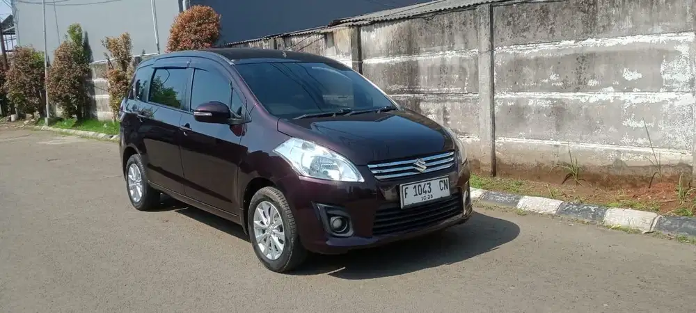 Ertiga GL Manual 2013 Marun Murmer aja