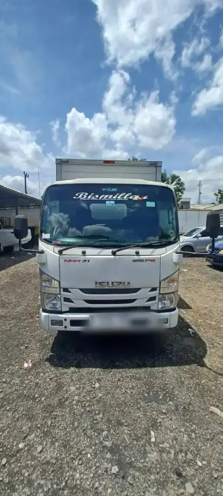 DIJUAL TRUK Isuzu tahun 2020