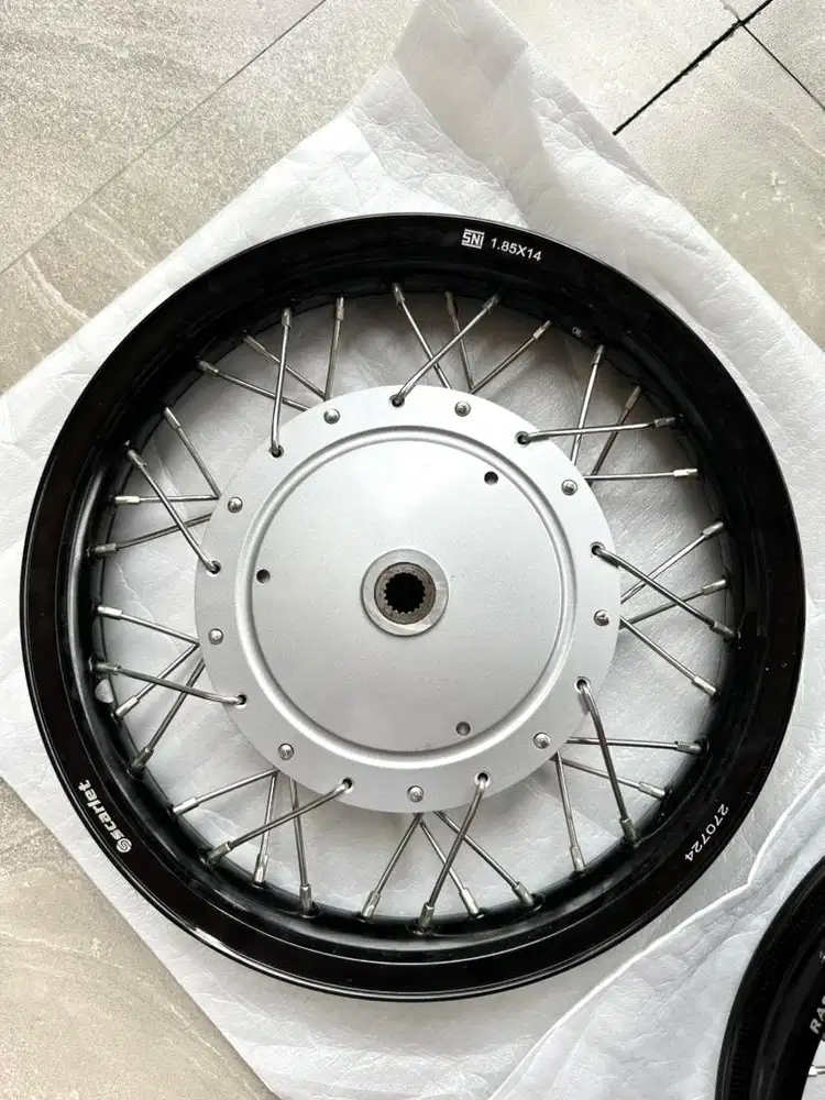 VELG SET JARI2 MIO SPORTY MULUS LIKE NEW TROMOL ORIGINAL YAMAHA