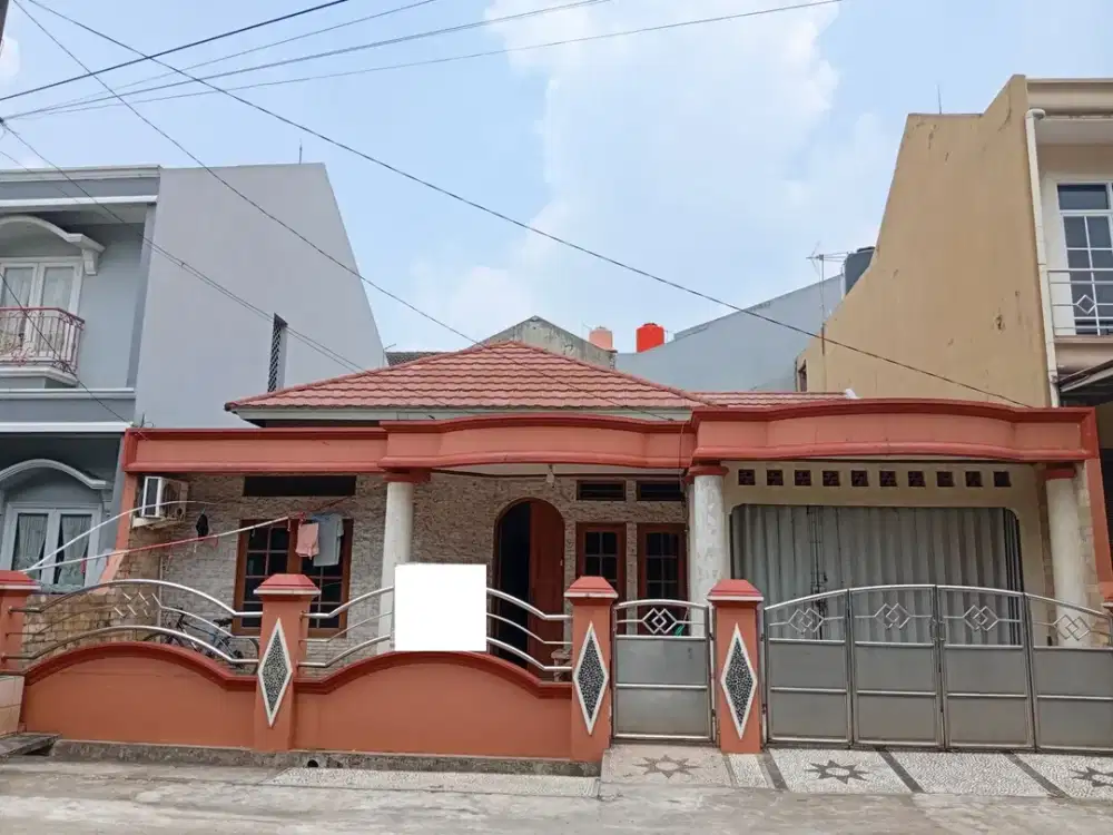 Rumah LB 120 SHM Siap KPR 15 Mnt ke Grand Galaxy Park J-33822