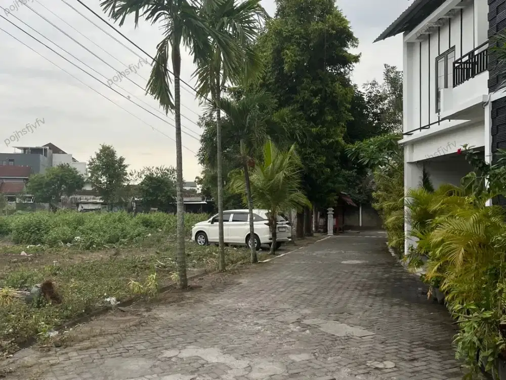 Tanah area UGM di Pogung Lor, Sleman