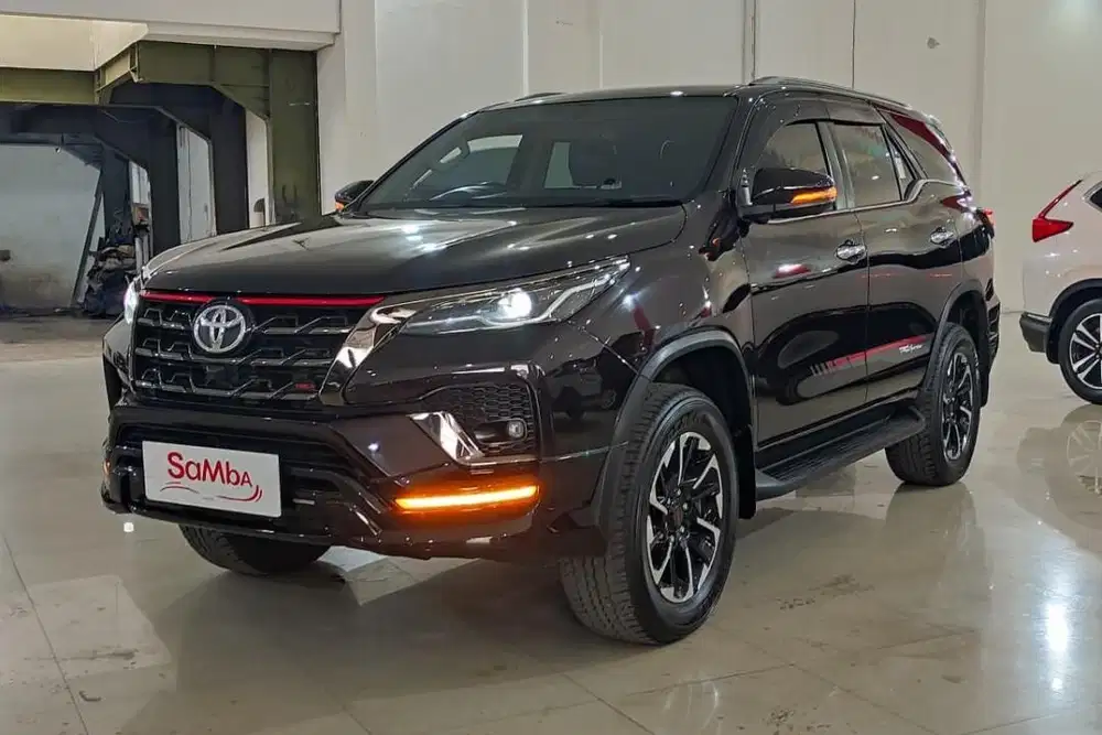 TOYOTA FORTUNER VRZ TRD 2.4 MATIC 2021..PAJAK JUNI 2026
