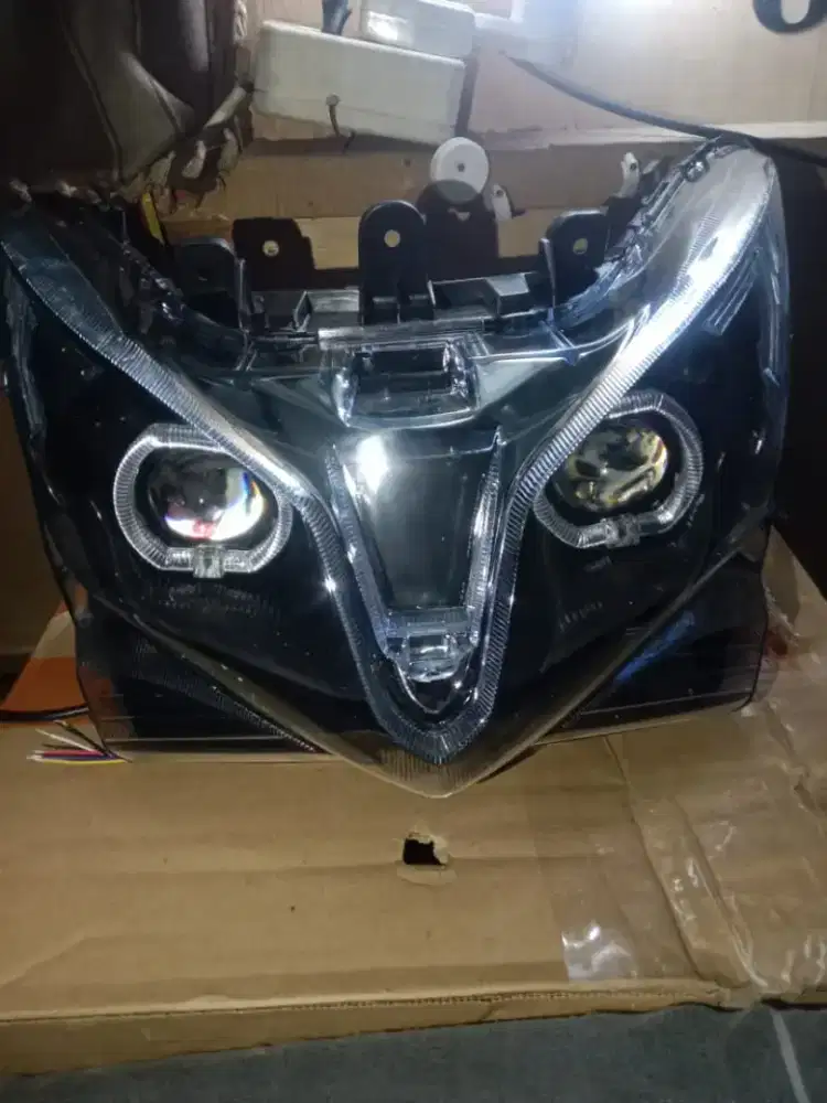 Lampu depan Hedlam biled