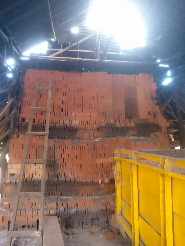 Batu bata merah press