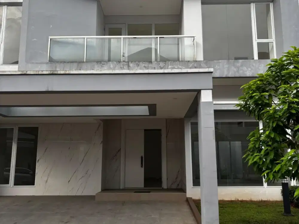 Rumah Lebar 12 New Menteng Village Gading Serpong, Tangerang