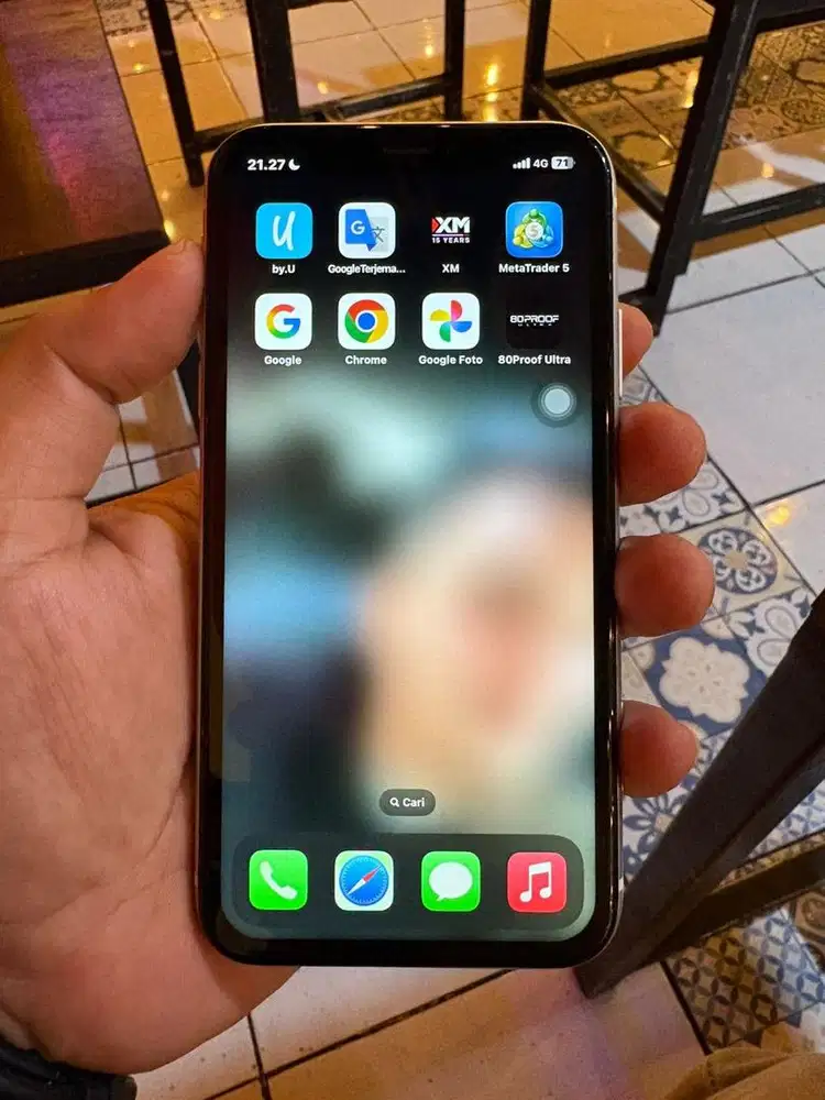 Iphone xr 64 gb sinyal all operator mulus no minus