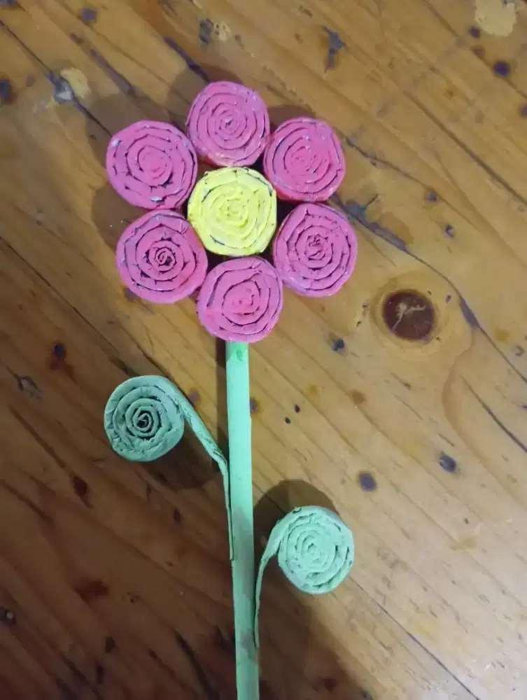 DIY Hiasan Kerajinan Bentuk Bunga Dari Gulungan Kertas - HSC 2025