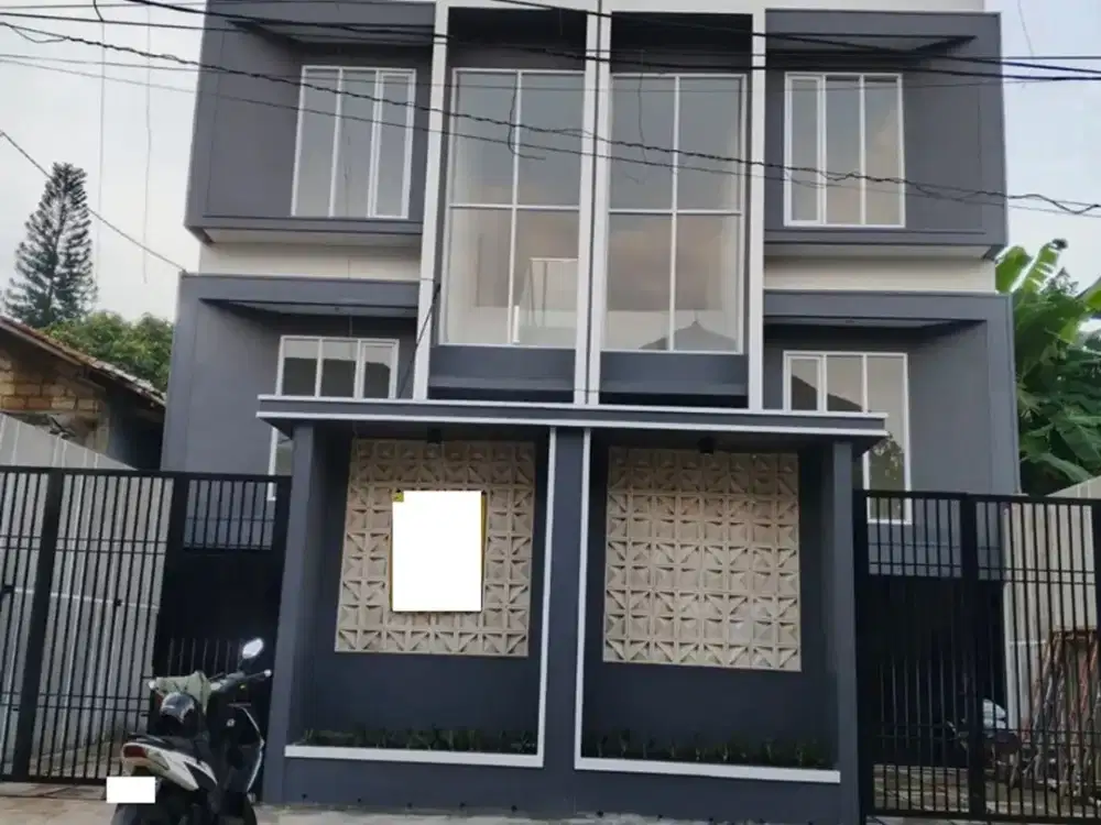 Rumah Luas Siap KPR dekat Stasiun Universitas Pancasila J-36157