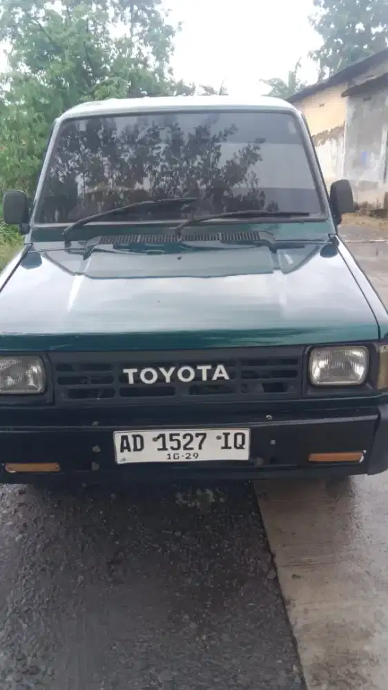 Kijang th 90 siap pakai atas nama sendiri