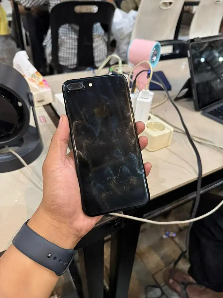 Iphone 7 Plus 128GB Permanen BH 95% Fullset