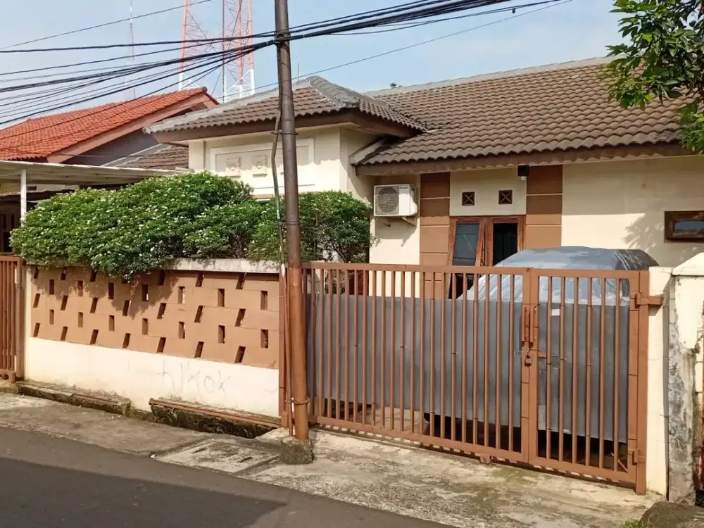 Rumah LT 195 SHM 6 Mnt ke Gerbang Tol Meruya Selatan Siap KPR J-36061