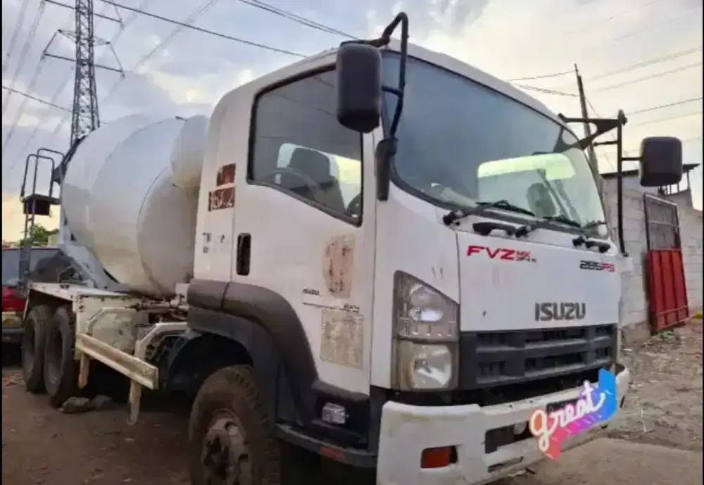 Isuzu GIGa FVZ 285PS Mixer Tronton 6×4 7-8Kubik Ors Euro2BioSolarTurbo
