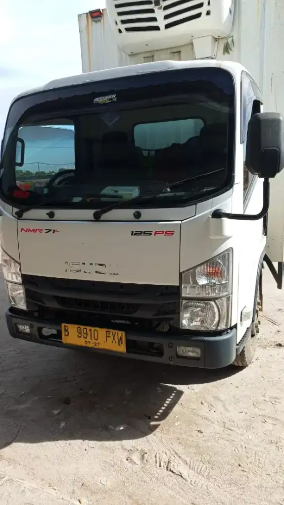 Dijual Isuzu Elf NMR 71 L Box Freezer Thermoking 2022 Unit Siap Kerja