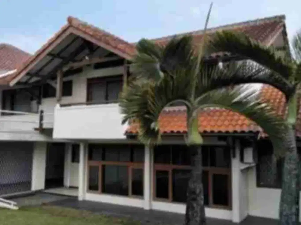 Rumah Siaphuni dlm Komplek Cigadung