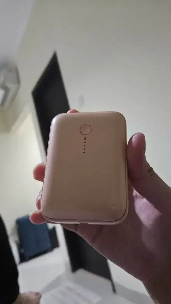 Aukey powerbank warna pink mini 10000 mAh