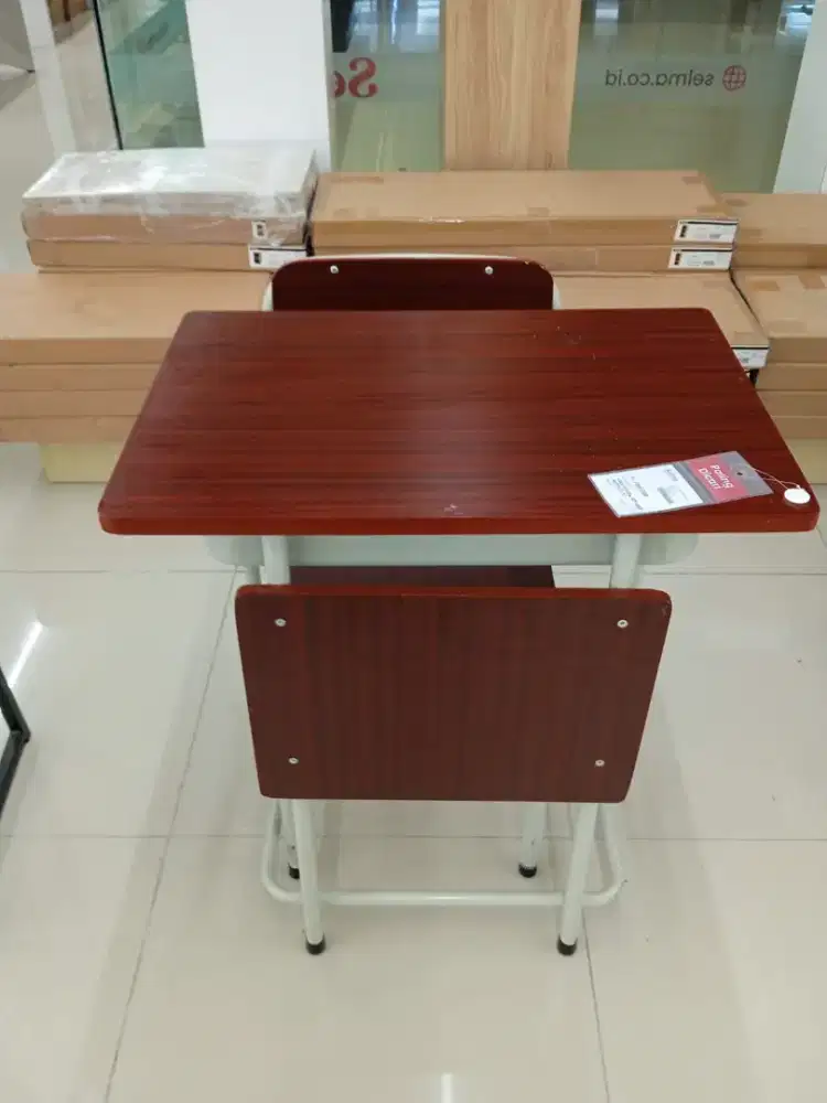 VEDA SET MEJA & KURSI SEKOLAH