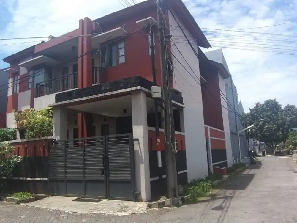 Rumah SHM 6 Kamar Tidur Siap KPR 10 menit ke RS Ananda Bekasi J-32103